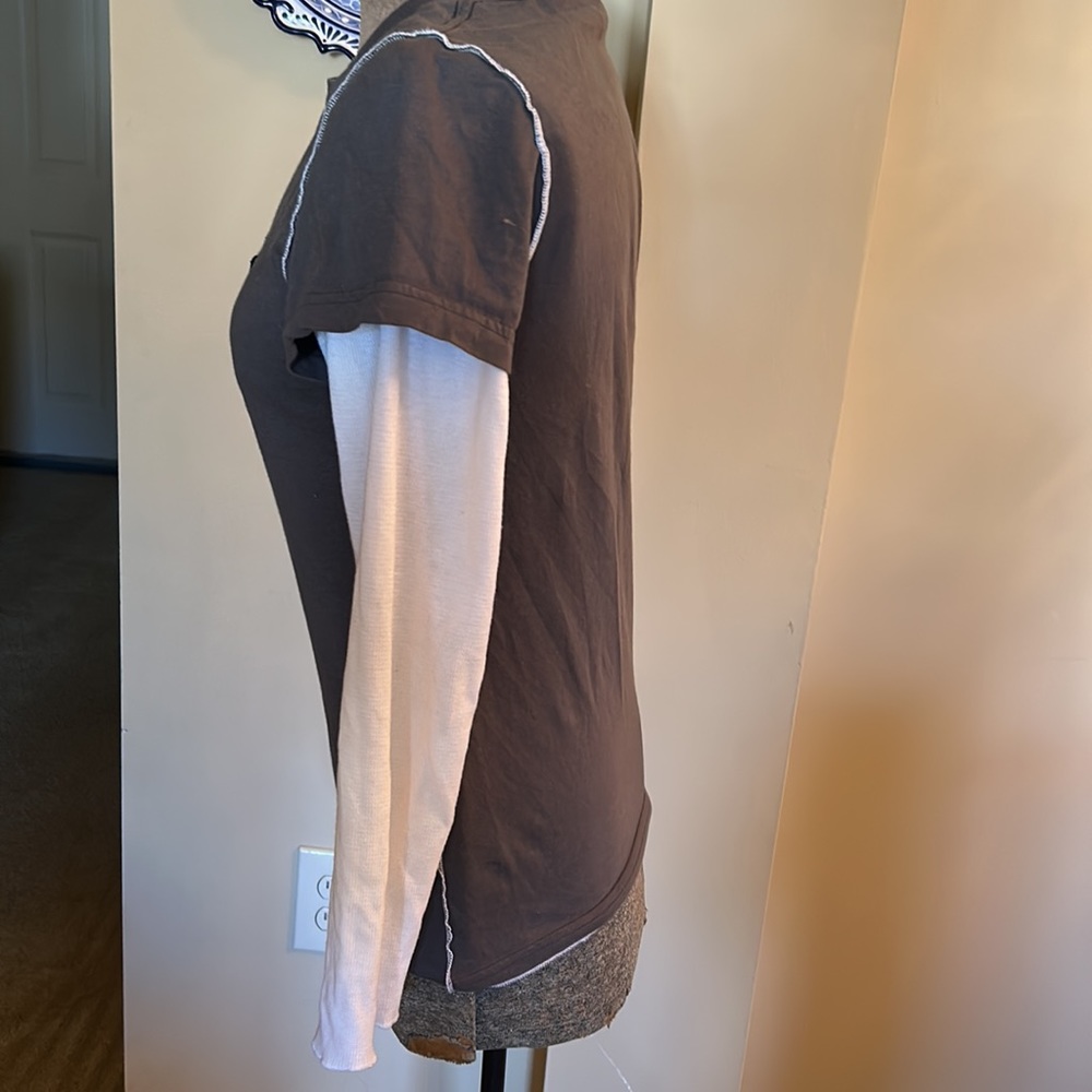 NY Knicks long Sleeve preowned TShirt - Picture 6 of 6
